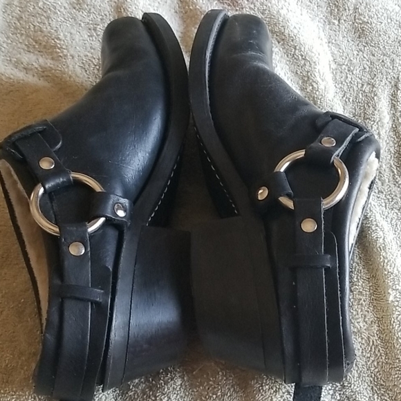 FRYE Sherpa Lined Clogs/Mules, Size 9 - Picture 3 of 12